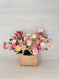 Arreglo Lily con rosas y gerberas