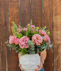 Arreglo grande con lisianthus y rosas